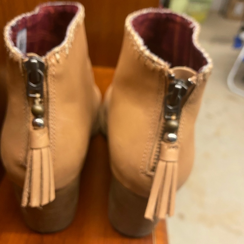 Booties - Picture 3 of 5